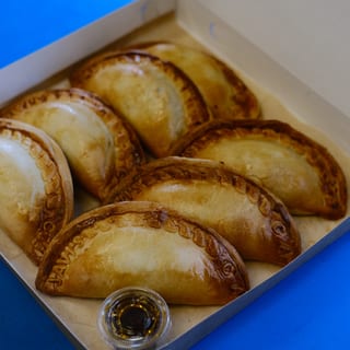FUGAZZETA (FU)